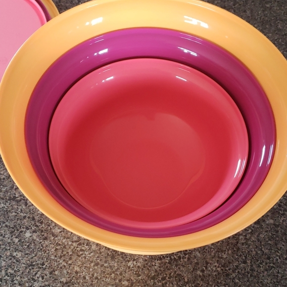 Tupperware Kitchen New Tupperware Serving Bowls Set Poshmark